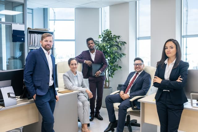 Group Corporate Portrait Photography in Dubai & UAE 2
